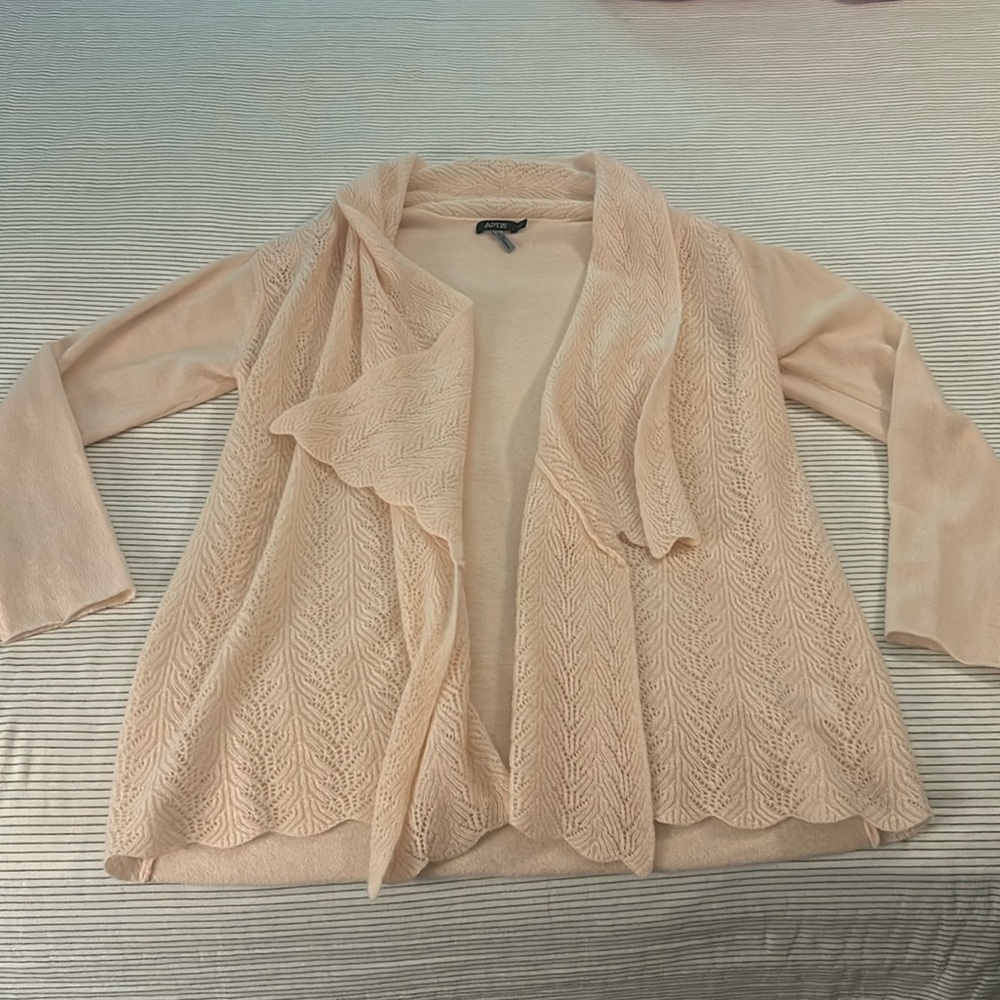 100% cashmere light sweater cardigan, light pink